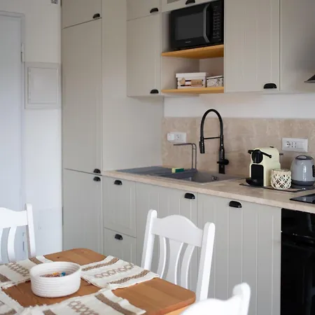 Luxe Flat - Stunning Terrace With Jacuzzi & Free Park Lejlighed